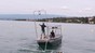 The researchers deploy measuring instruments on Lake Geneva. © Claudia Ofelio