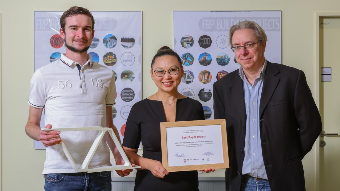 Alexandre Mudry, Dolaana Khovaly and Thomas Keller won the Best Paper Award for their research. © A.Herzog/EPFL Alexandre Mudry, Dolaana Khovaly and Thomas Keller won the Best Paper Award for their research. © A.Herzog/EPFL