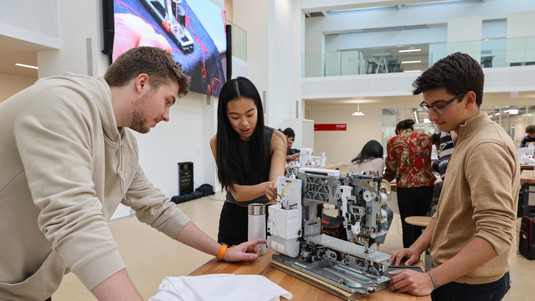 Inside the new mechanical and electronic prototyping Discovery Learning Lab 2022 EPFL / Alain Herzog - CC BY-SA 4.0
