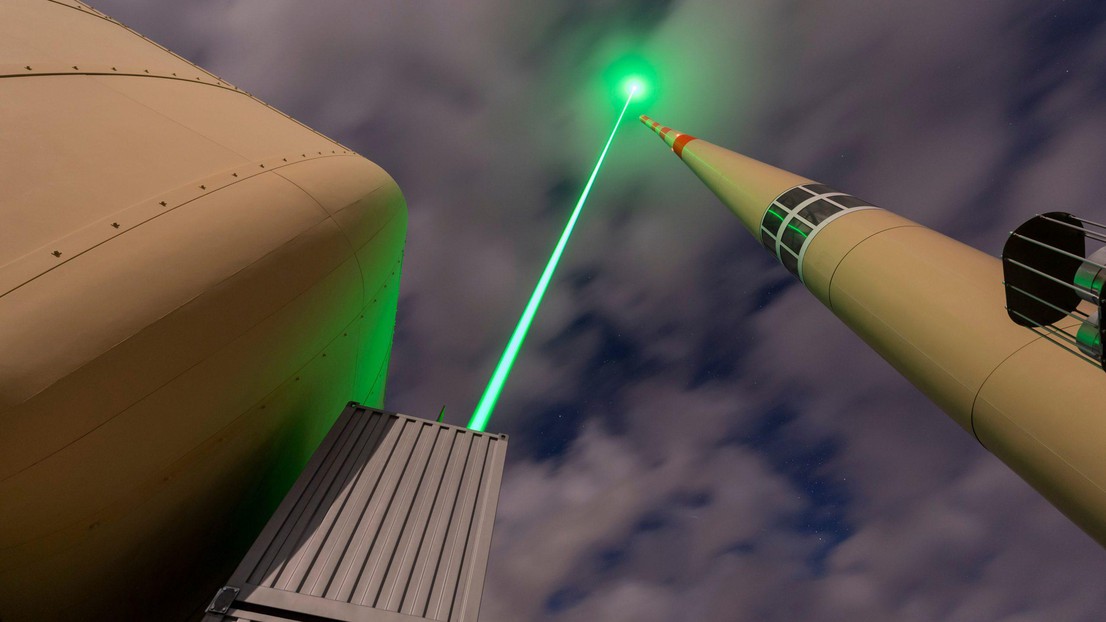 The LLR was installed on Säntis and focused above a transmitter tower 2023 EPFL/ TRUMPF-Martin Stollberg- CC-BY-SA 4.0 The LLR was installed on Säntis and focused above a transmitter tower 2023 EPFL/ TRUMPF-Martin Stollberg- CC-BY-SA 4.0
