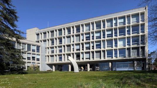 South facade, 2021.  2023 EPFL/Claudio Merlini- CC-BY-SA 4.0