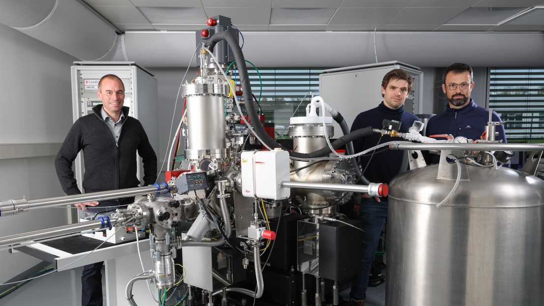 From the left to the right:Anders Meibom,Florent Plane,Stéphane Escrig. 2023 EPFL/Alain Herzog - CC-BY-SA 4.0 From the left to the right:Anders Meibom,Florent Plane,Stéphane Escrig. 2023 EPFL/Alain Herzog - CC-BY-SA 4.0