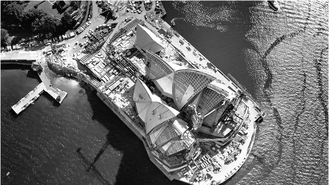 Construction’s second stage of Sydney opera house (1963–1976).© David Moore photography