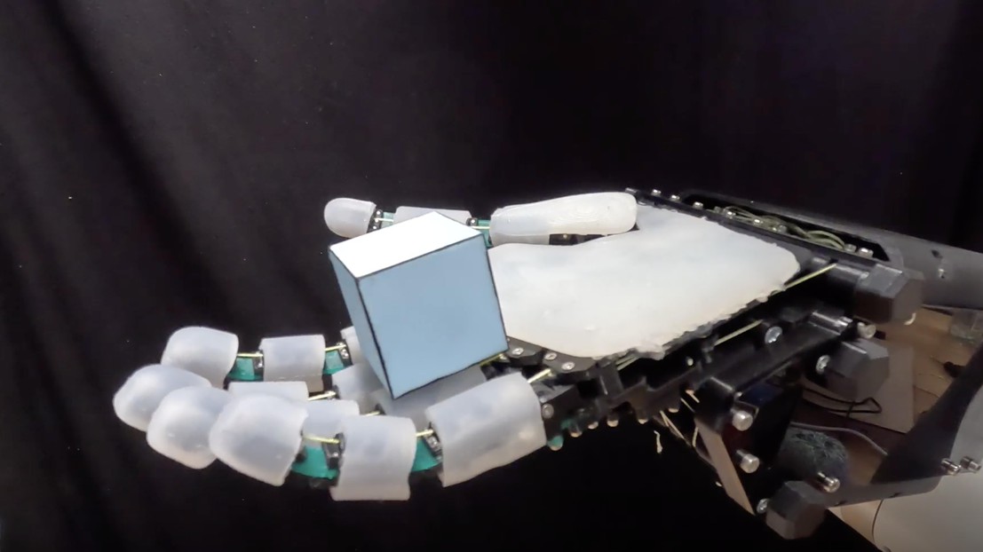 ADAPT robotic hand (Adaptive Dexterous Anthropomorphic Programmable sTiffness) © CREATE Lab EPFL ADAPT robotic hand (Adaptive Dexterous Anthropomorphic Programmable sTiffness) © CREATE Lab EPFL