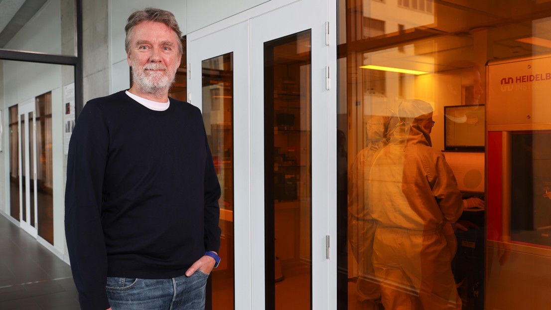 Jürgen Brugger believes in principles such as active listening, dialogue and introspection. © 2025 EPFL / Alain Herzog - CC-BY-SA 4.0 Jürgen Brugger believes in principles such as active listening, dialogue and introspection. © 2025 EPFL / Alain Herzog - CC-BY-SA 4.0