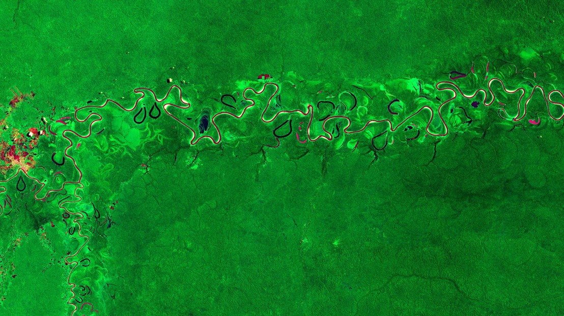 Copernicus Sentinel-2 mission image over part of the Amazon rainforest in the Amazonas. - CC BY-SA 3.0 IGO / ESA Standard Licence