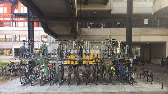 Two-storey racks (CE) © EPFL 2017