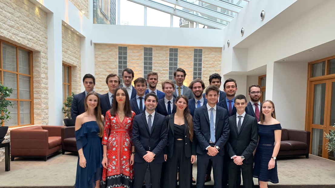 © Junior entreprise EPFL © Junior entreprise EPFL