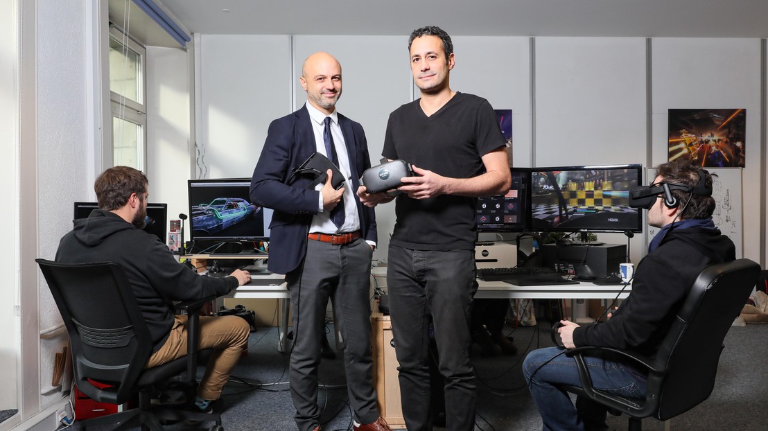 Frédéric Kaplan and Stéphane Intissar © 2019 EPFL Alain Herzog Frédéric Kaplan and Stéphane Intissar © 2019 EPFL Alain Herzog